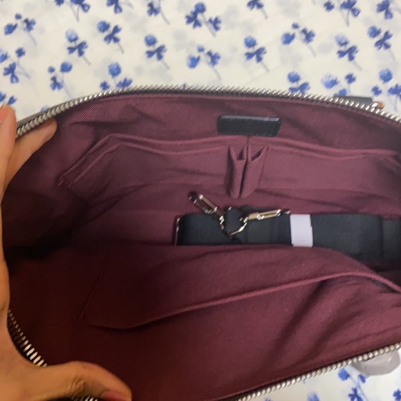 Bag - Picture 2 of 4